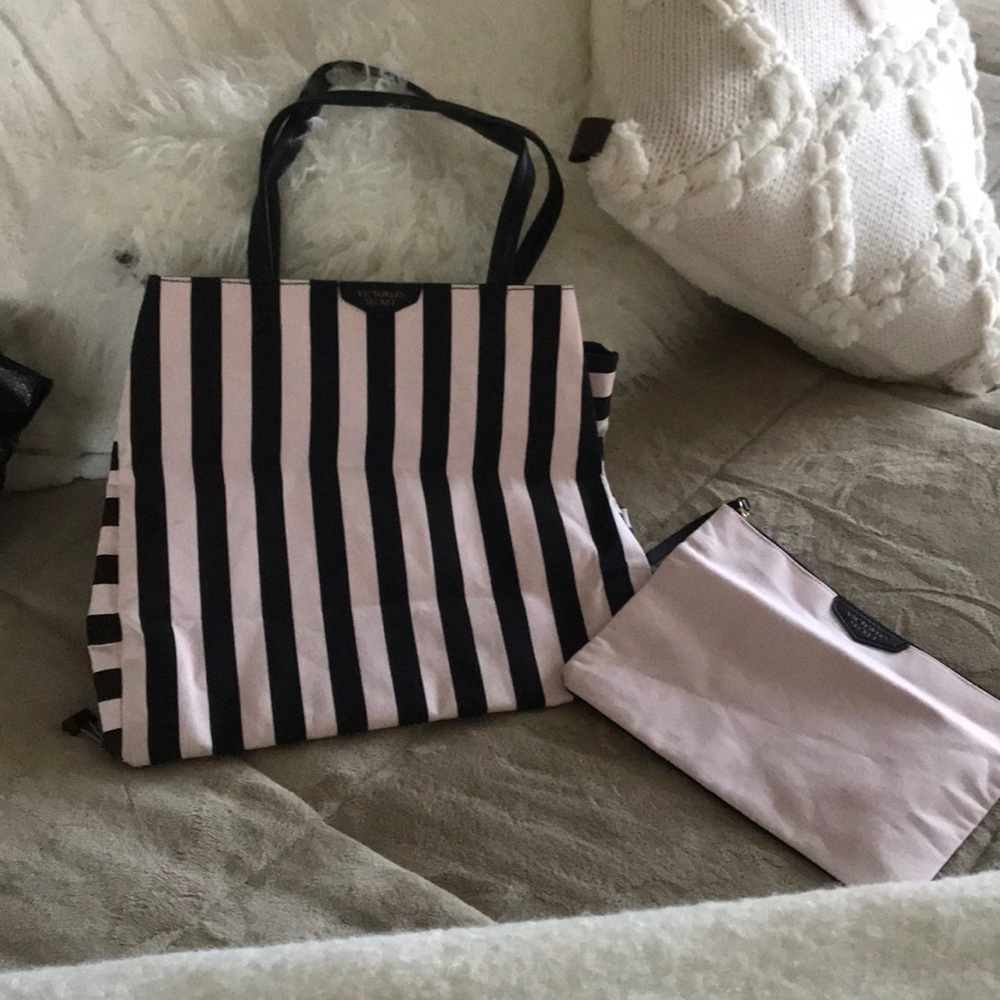 Victoria’s Secret tote
